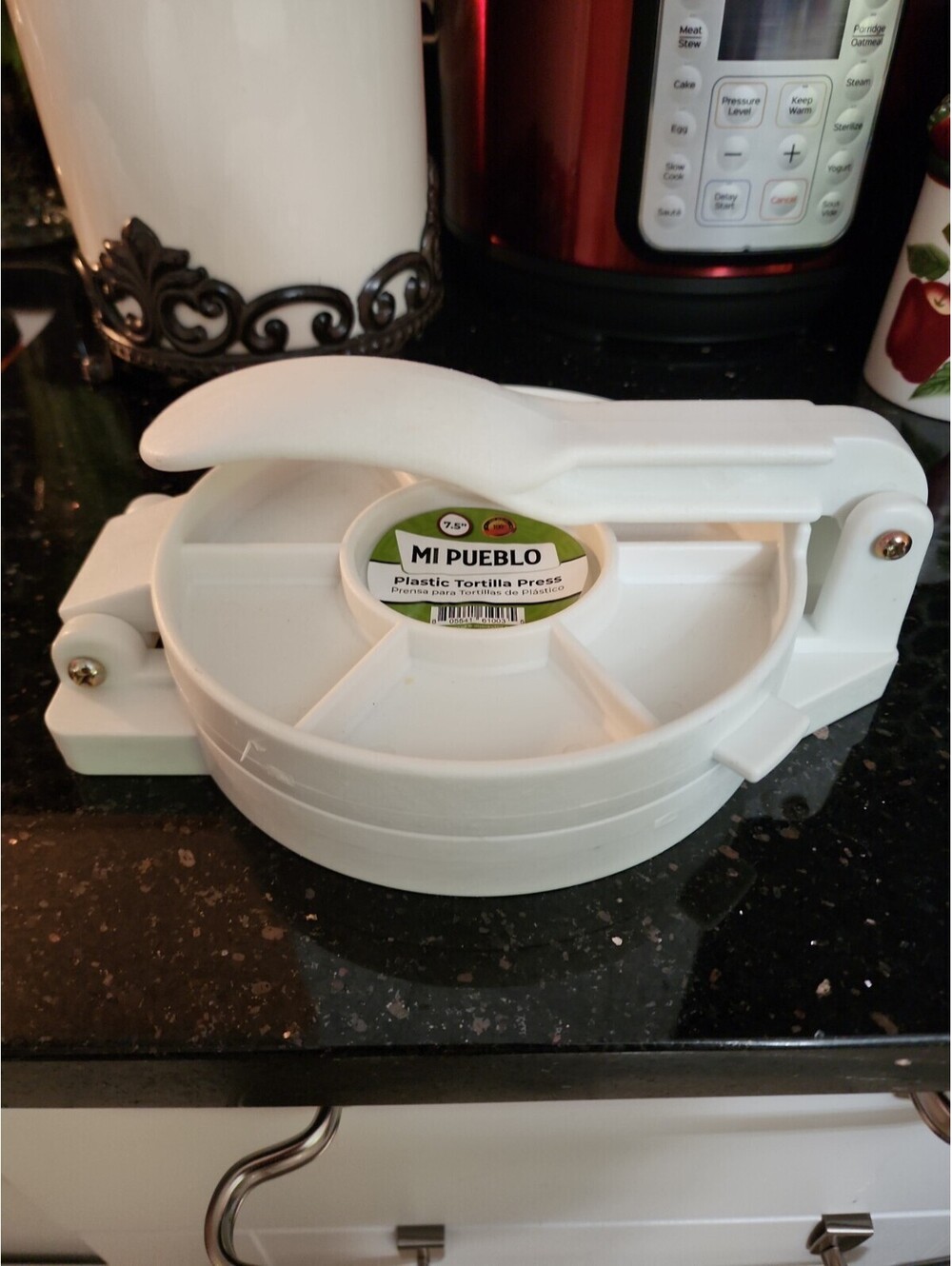 Mi Pueblo White Plastic Manual Tortilla Maker Dough Press Kitchen Tool 7.5"